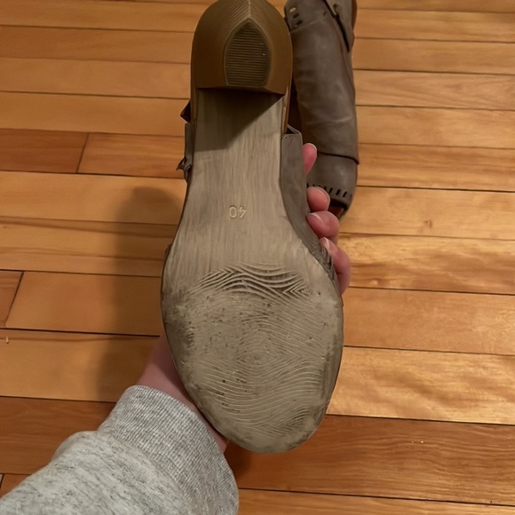 MIZ Mooz Moonlight Pebble peep toe in grey - Picture 5 of 13